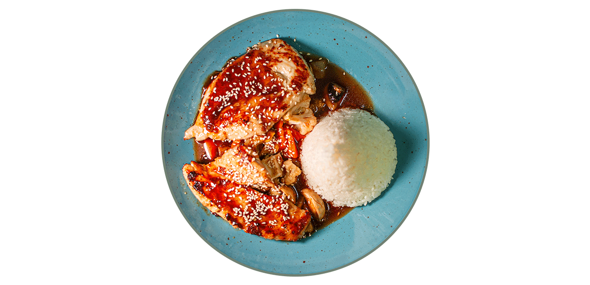 Rýže a grilovaná kuřecí prsa